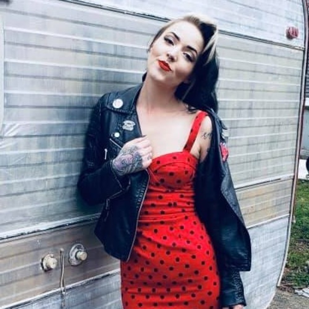 Meet your Posher, Erica